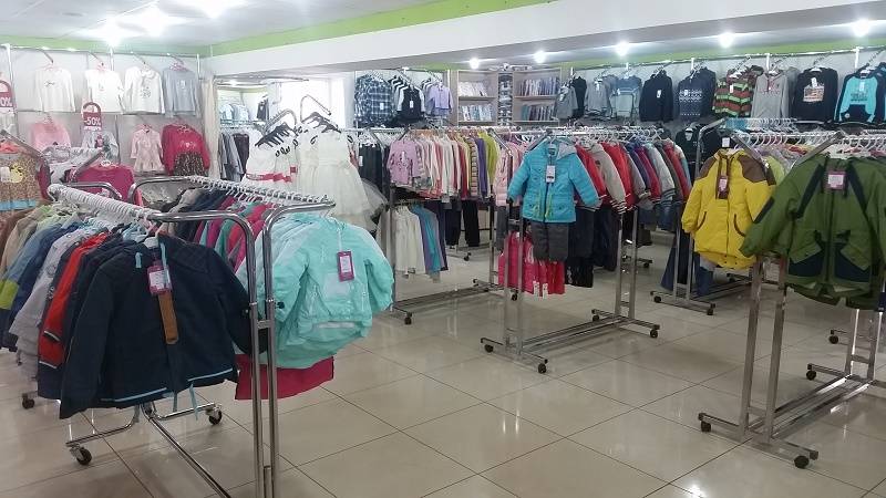 оформление магазина детской одежды